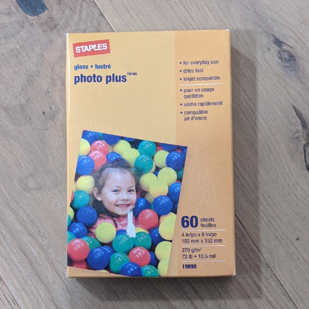 Staples Photo Plus Gloss Paper